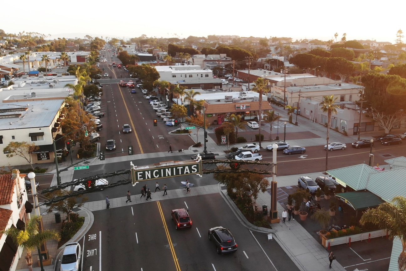 Encinitas Sign